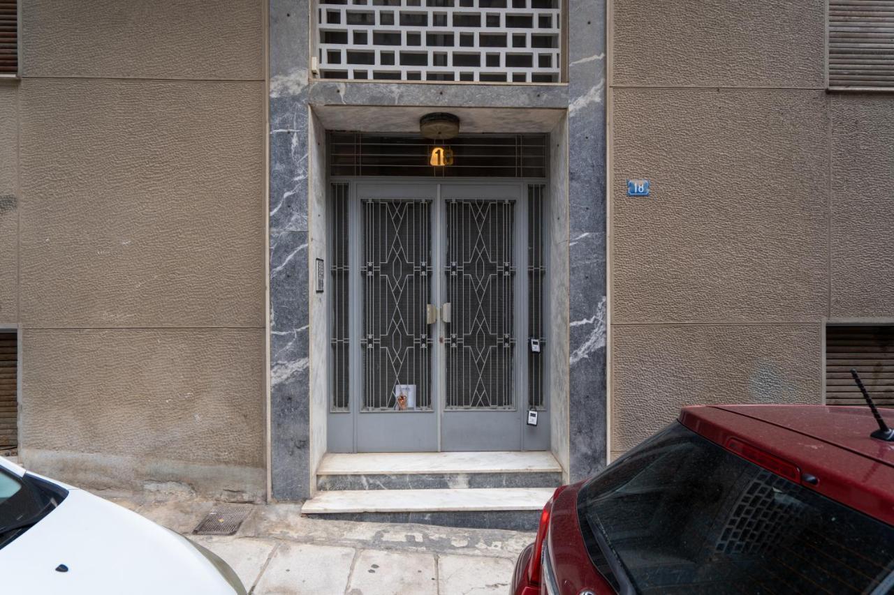 Athens Hideout Apt, Big Rooftop With City View Apartment Exterior photo